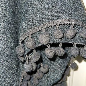 J.CREW 100% GRAY ACRYLIC SCARF WITH POM FRINGE 42”x60”/NEVER  WORN